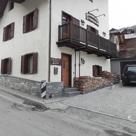 Le Vieux Rascard Chambres D'Hotes Champoluc Zimmer foto