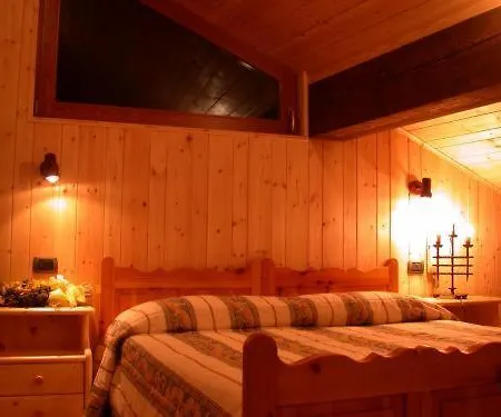 Le Vieux Rascard Chambres D'Hotes Champoluc Zimmer foto
