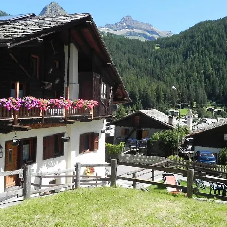 Le Vieux Rascard Chambres D'Hotes Champoluc Zimmer foto